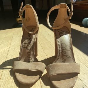 Sam Edelman nude heels